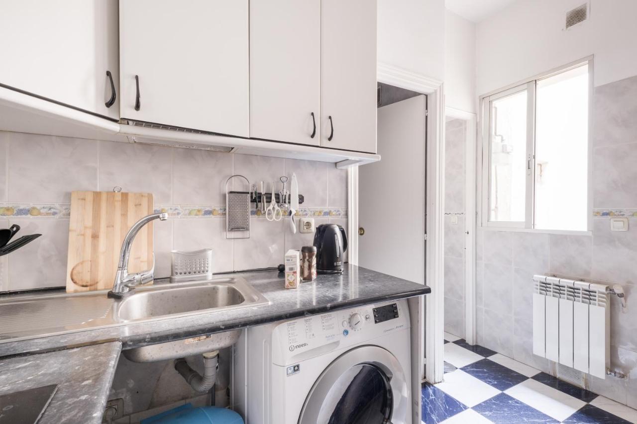Comfy 4 Rooms Apt In The Heart Of Chueca Madri Exterior foto